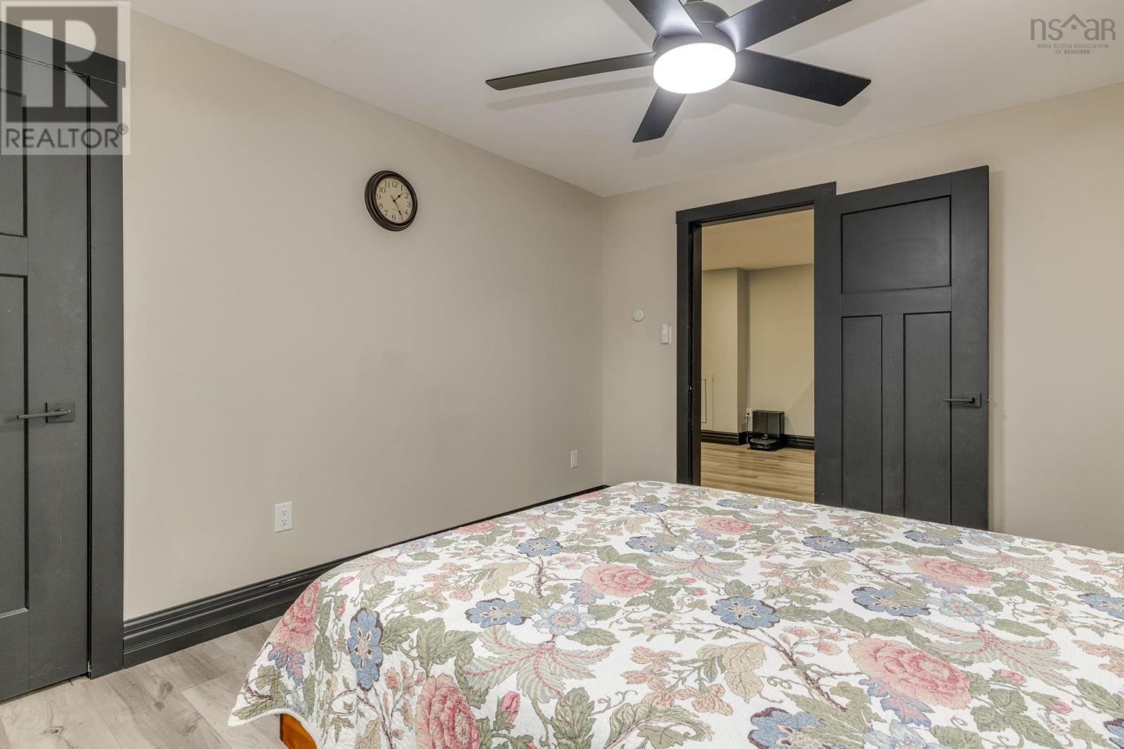 162 Granville Road - 36