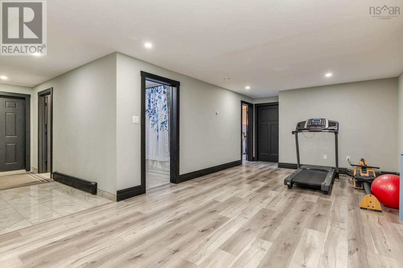 162 Granville Road - 32