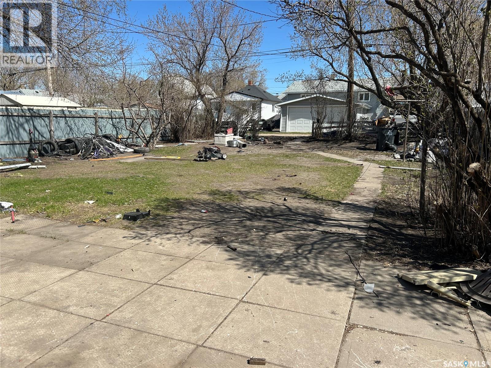 825 Valley STREET - Image 2