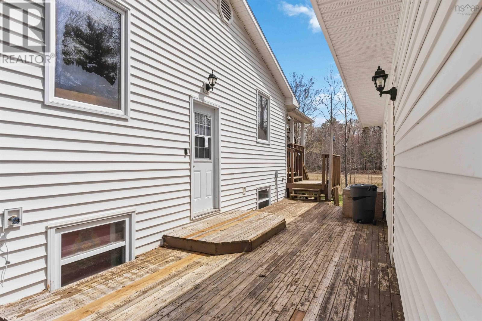 432 Hall Road - 32