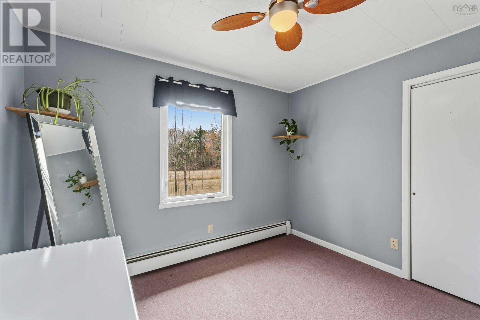 432 Hall Road - 10