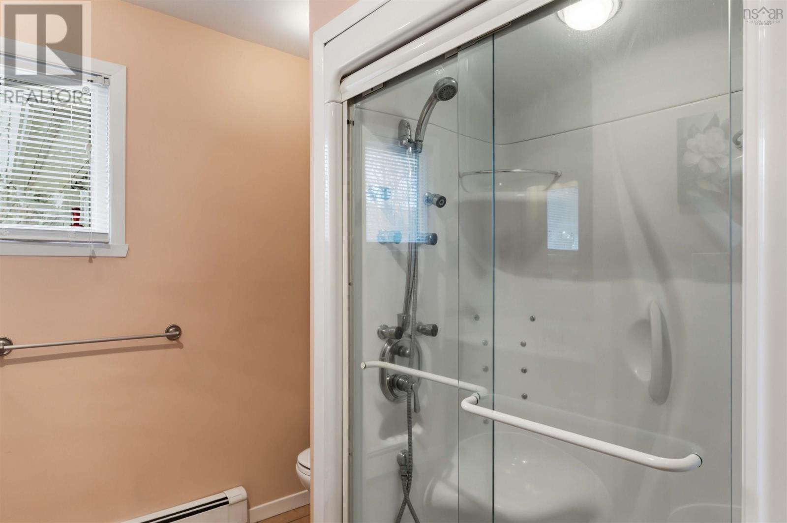 432 Hall Road - 17
