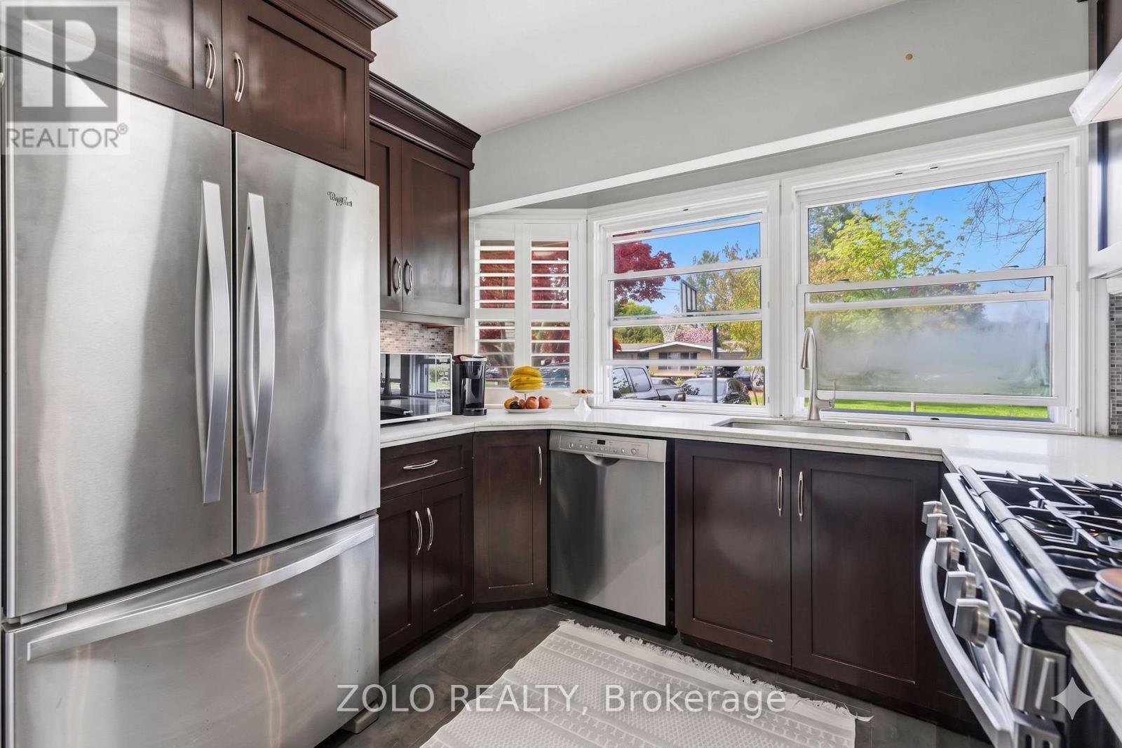 9 BROOKSIDE AVENUE - 11