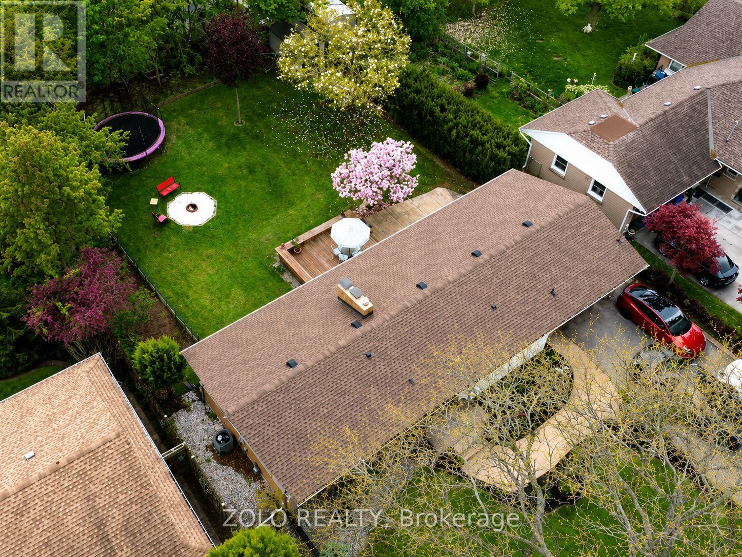 9 BROOKSIDE AVENUE - 25