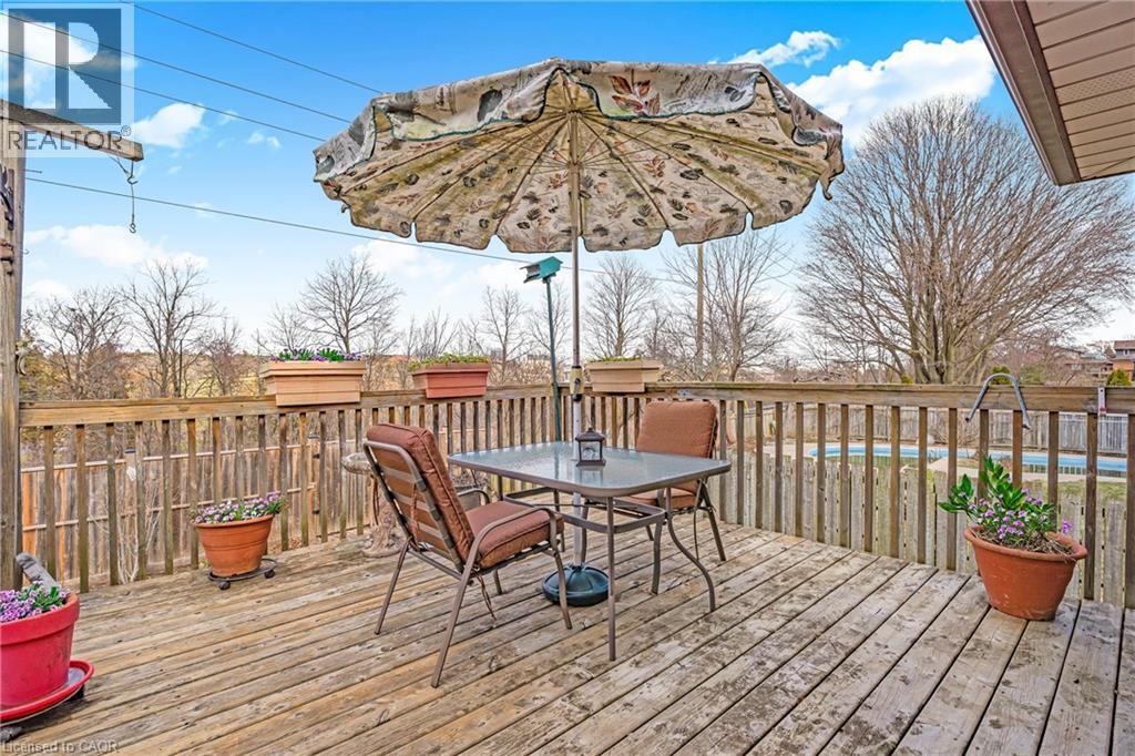 78 ESTHER Avenue - 32