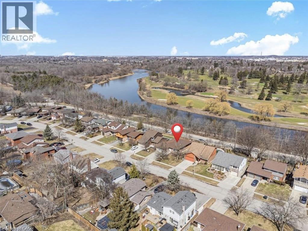 78 ESTHER Avenue - 40
