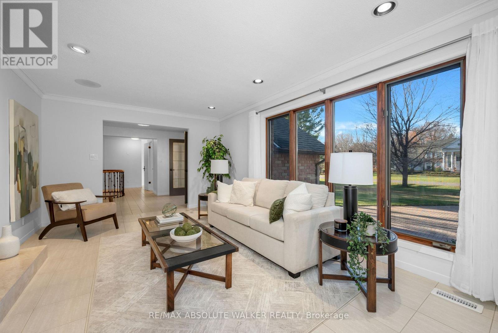 108 MARGARET ANNE DRIVE - 10
