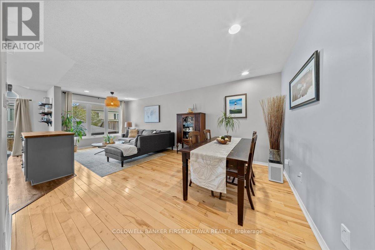 218 FLAMBOROUGH WAY - 5