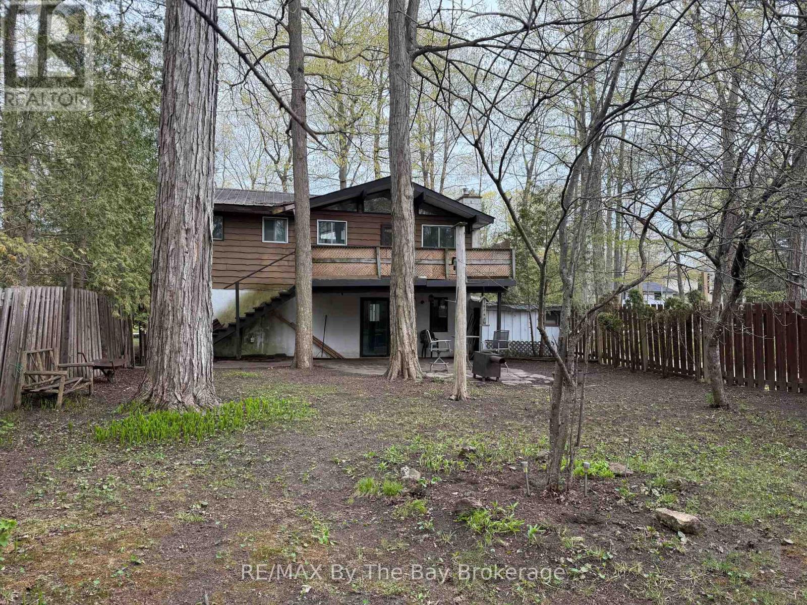 288 KNOX ROAD E - 19