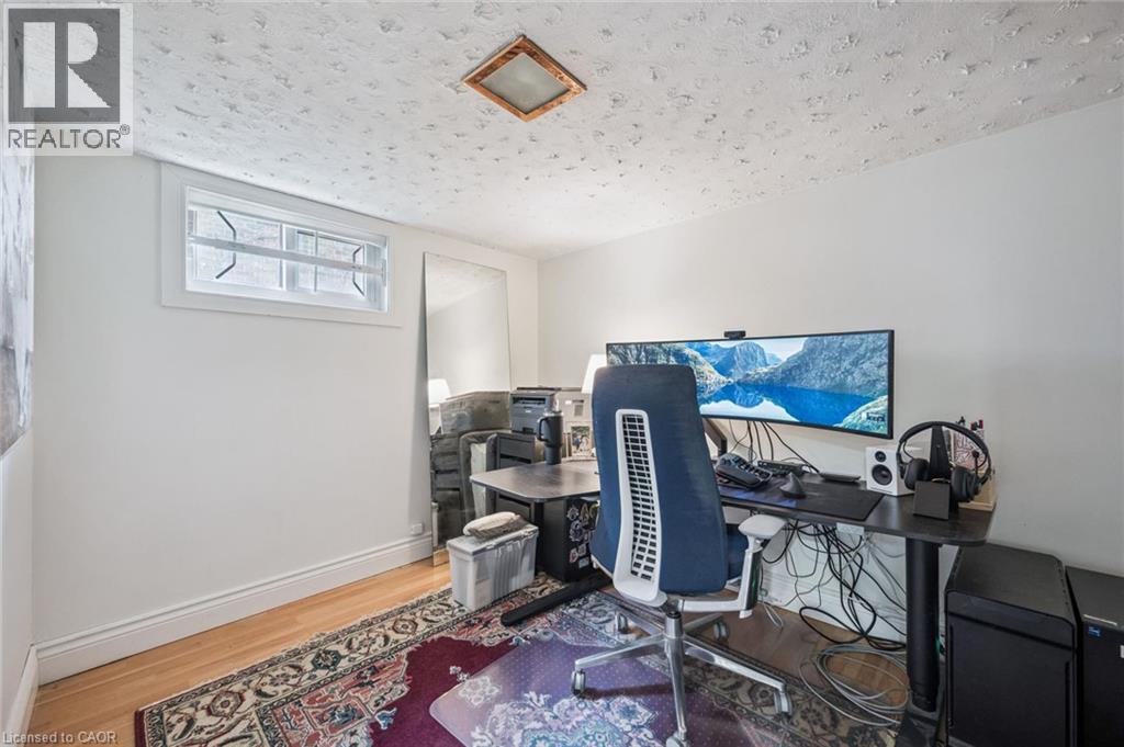 9 SPADINA Road E, Kitchener, Ontario, N2M3X2 — Photo 28