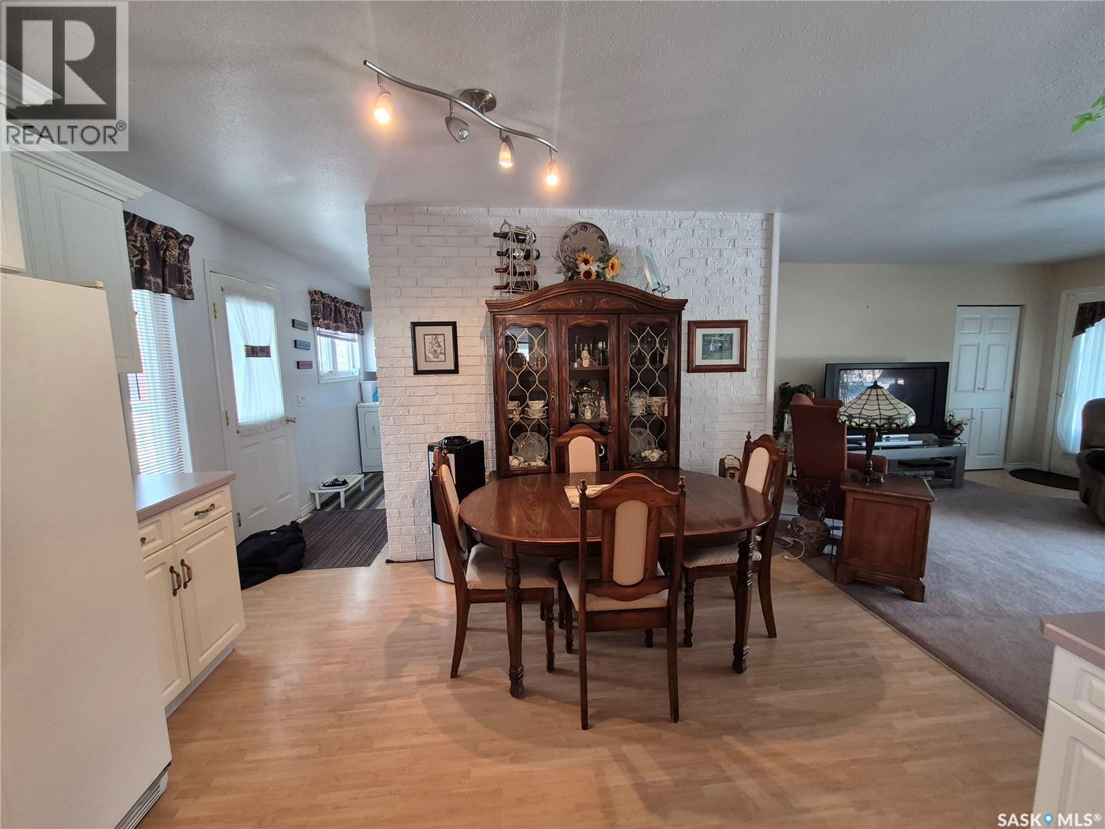 317 2nd STREET W - 4