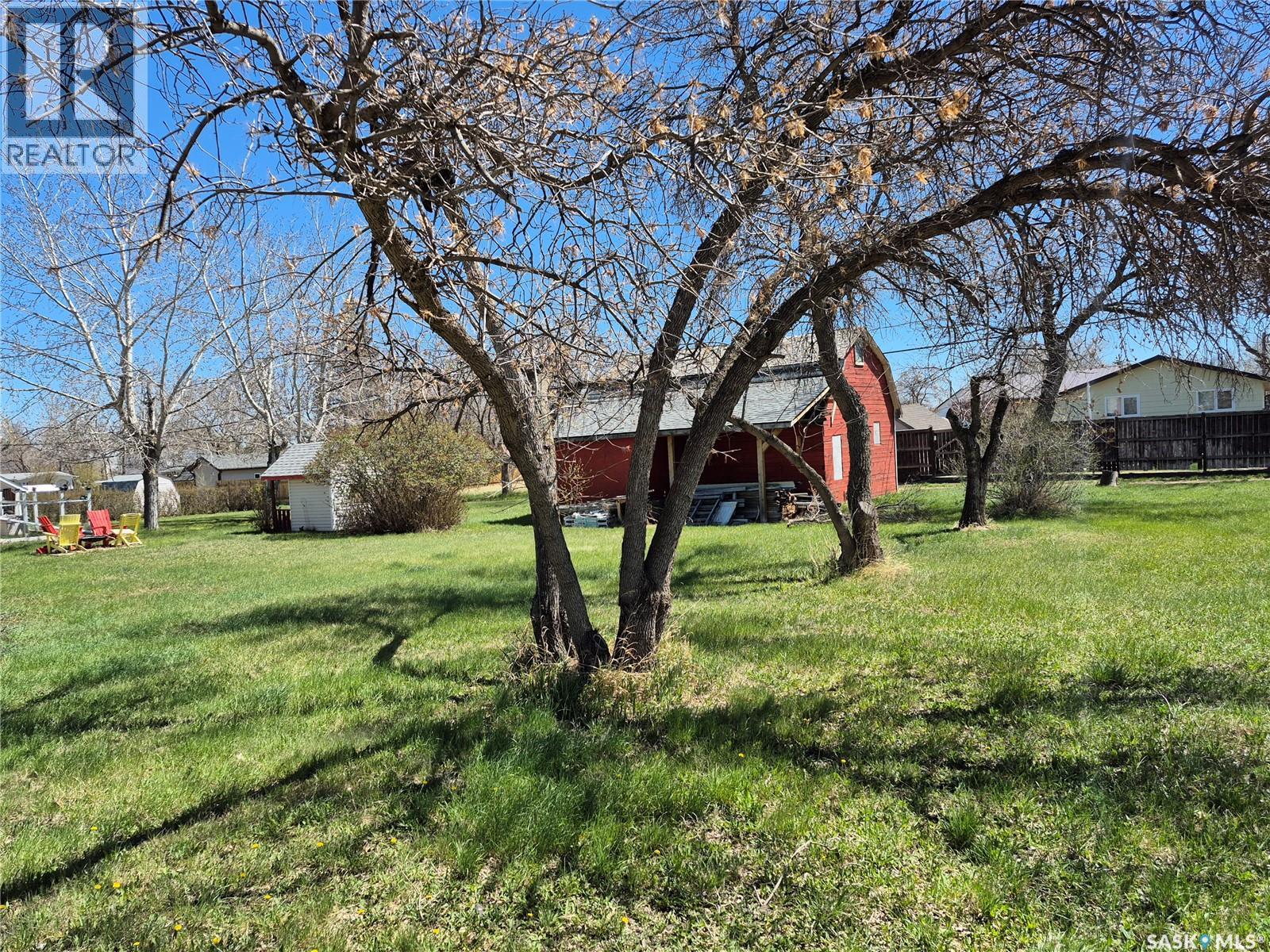 317 2nd STREET W - 35