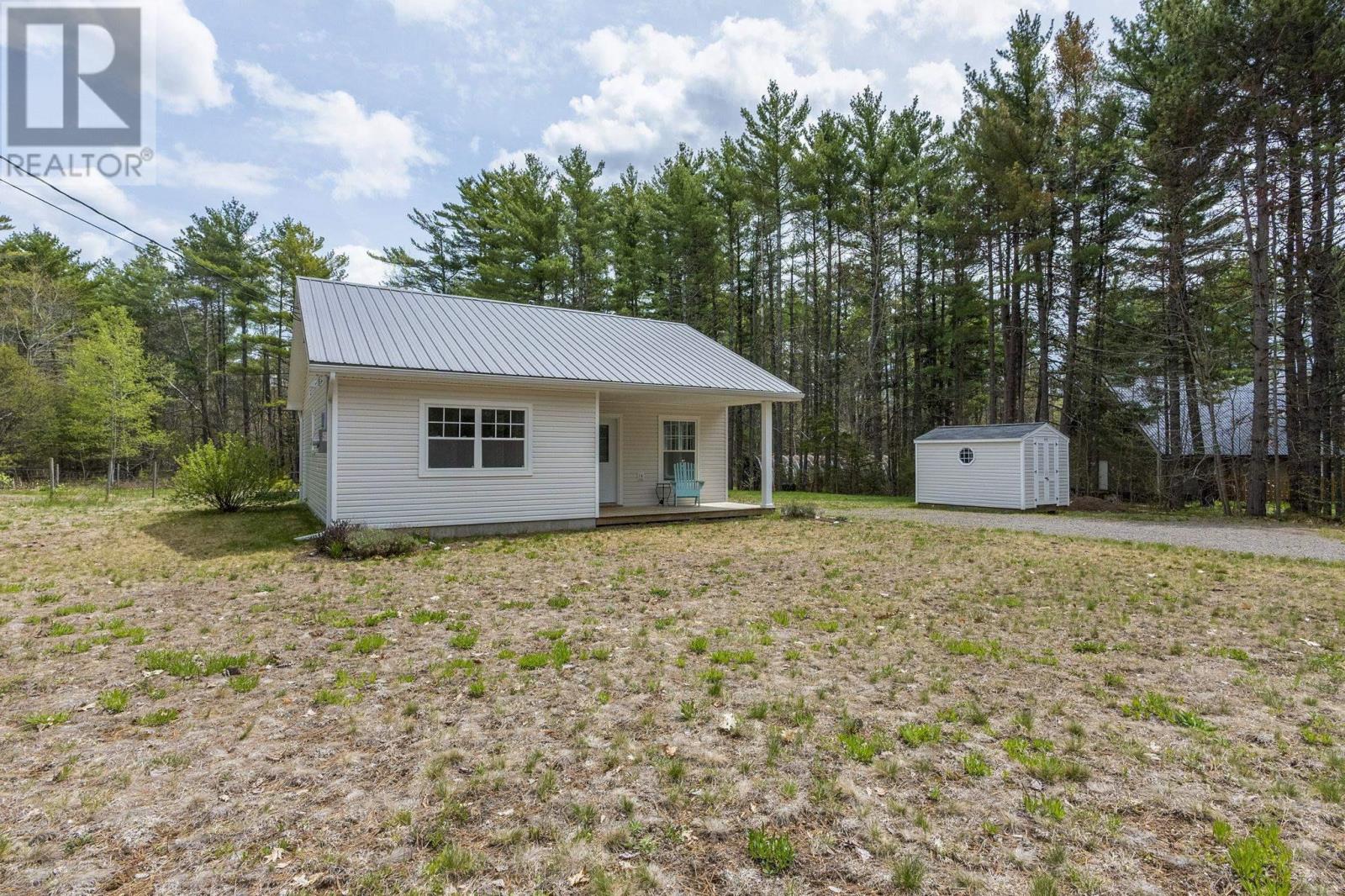 Property 29 of 31 of 196 Brookside Drive
