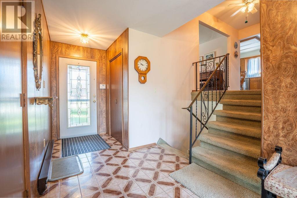 101 Primrose DR, Sault Ste. Marie, Ontario, P6B4E7 — Photo 39