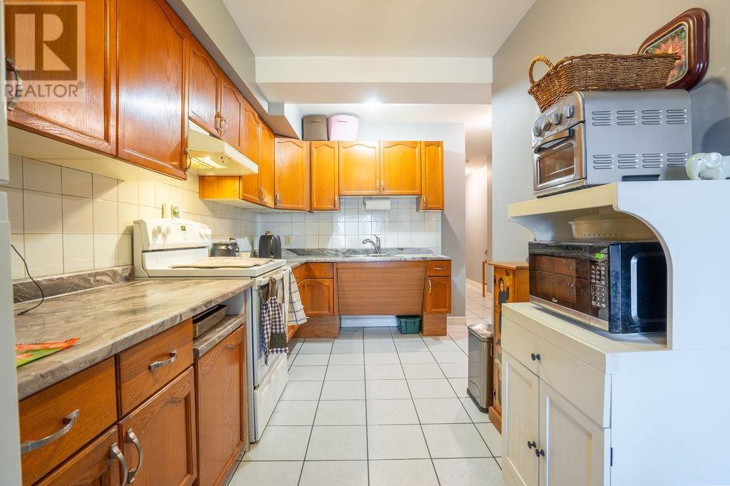 110-112 East Balfour ST, Sault Ste. Marie, Ontario, P6C1X5 — Photo 3