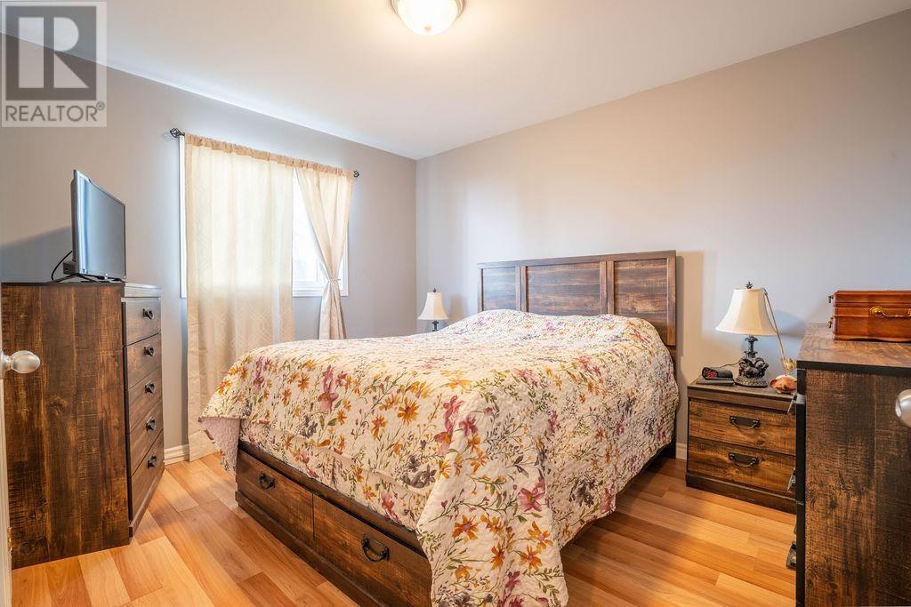 110-112 East Balfour ST, Sault Ste. Marie, Ontario, P6C1X5 — Photo 11