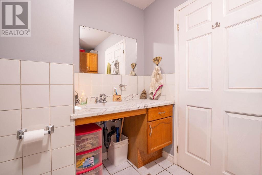 110-112 East Balfour ST, Sault Ste. Marie, Ontario, P6C1X5 — Photo 12