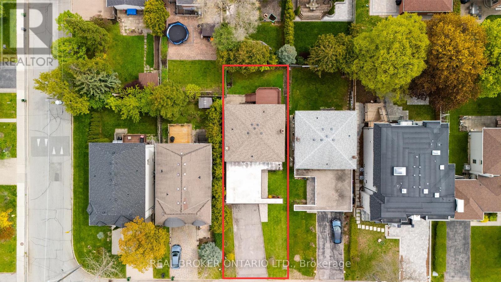 111 MADAWASKA AVENUE - 35