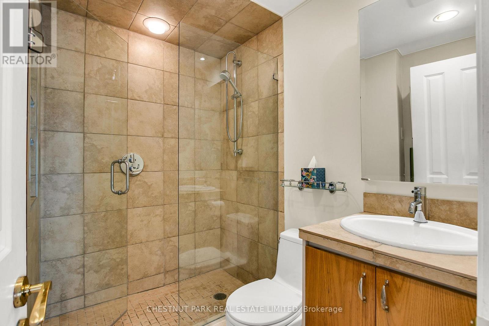 52 MAPLE AVENUE - 23