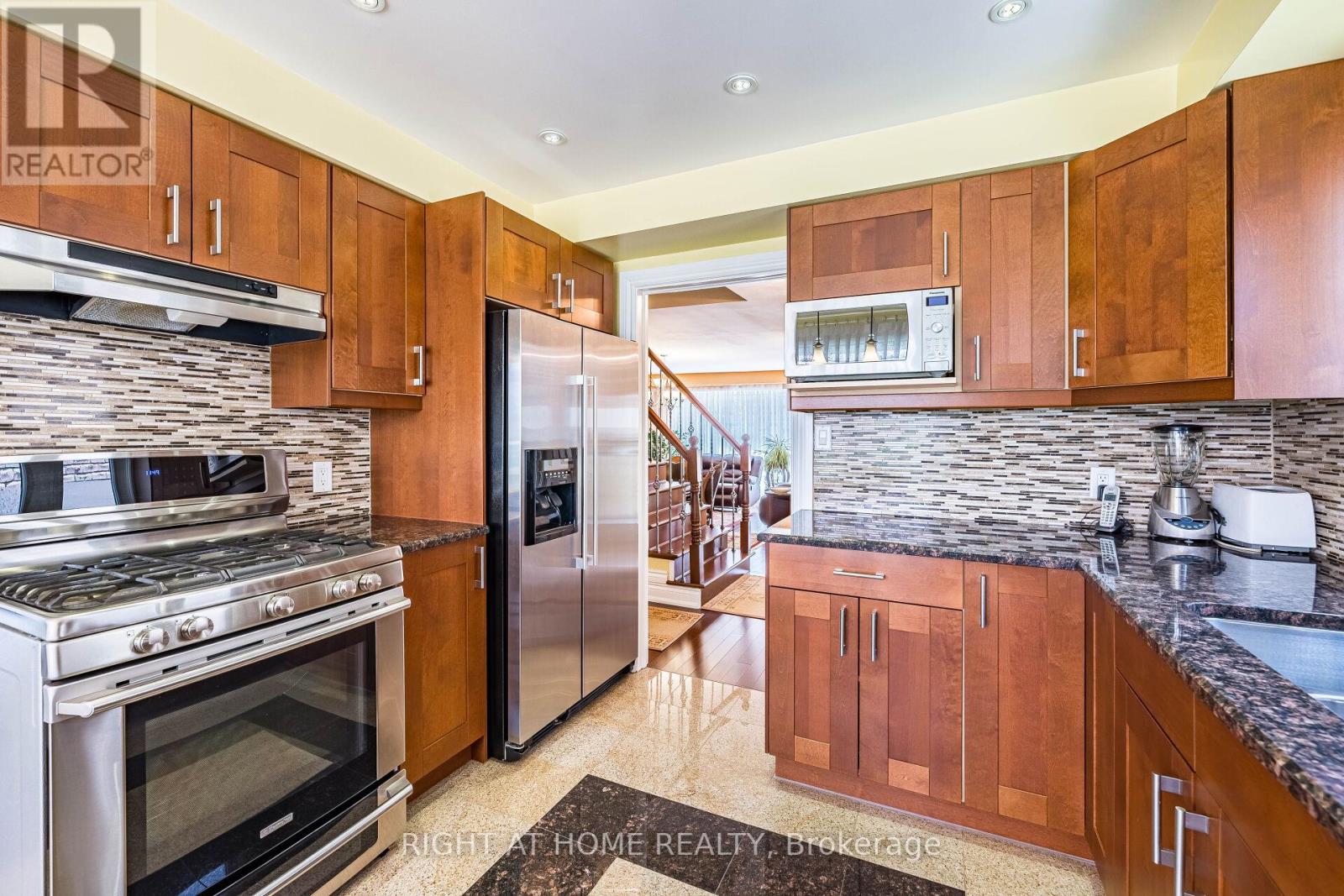 141 DOLLERY COURT - 13
