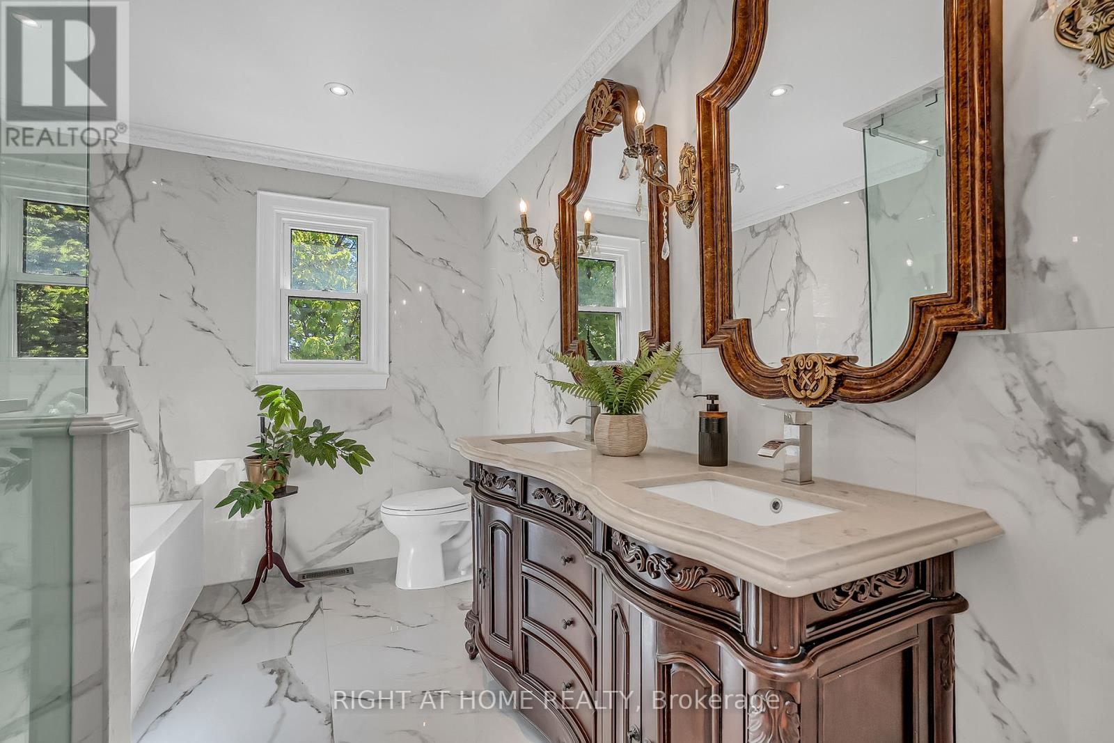 71 VENTURA WAY - 37