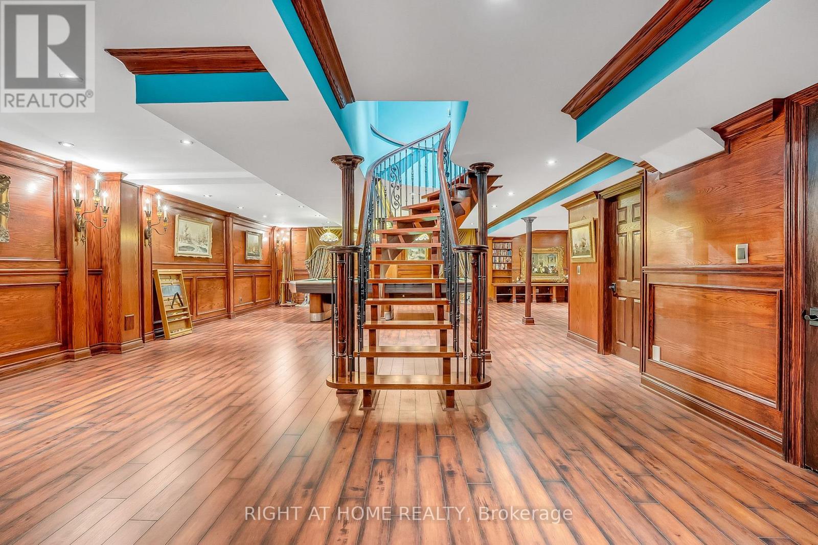 71 VENTURA WAY - 39