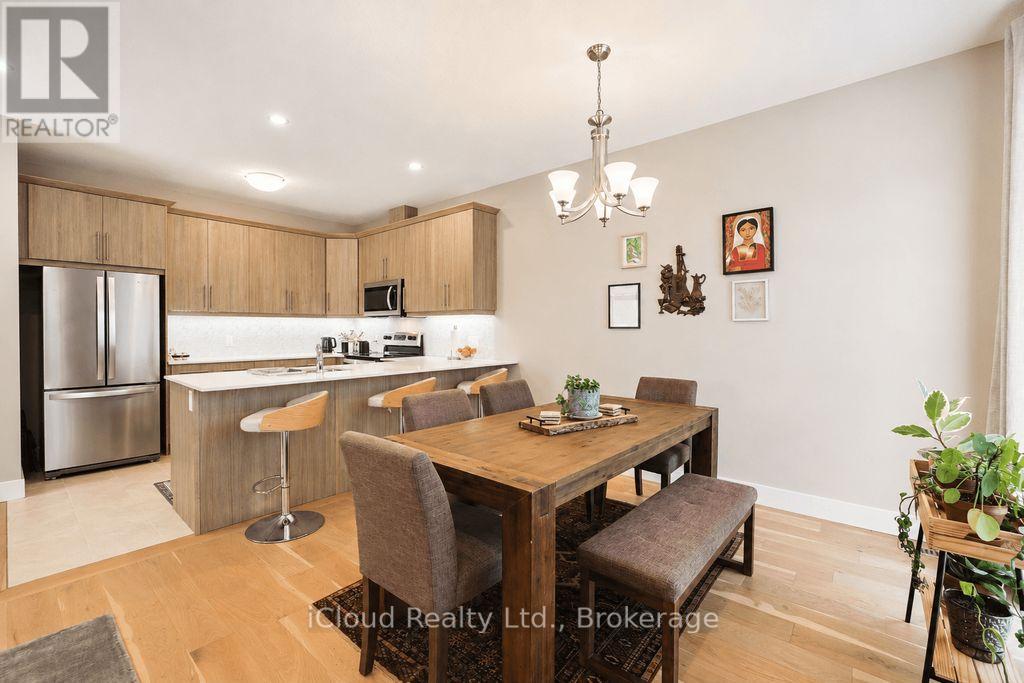 #40 745 CHELTON ROAD - 16