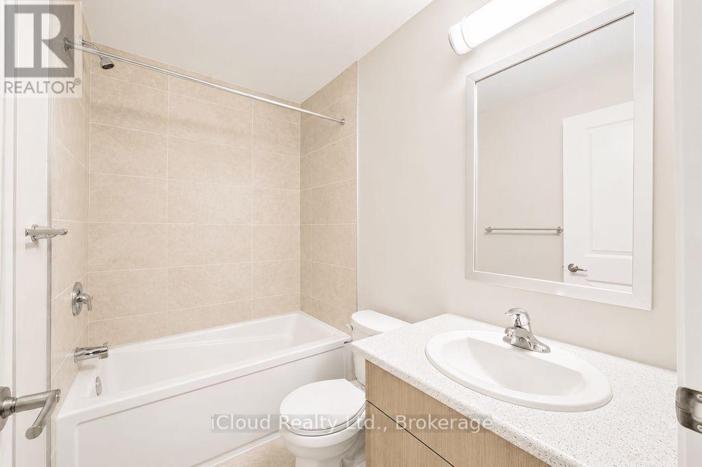 #40 745 CHELTON ROAD - 40