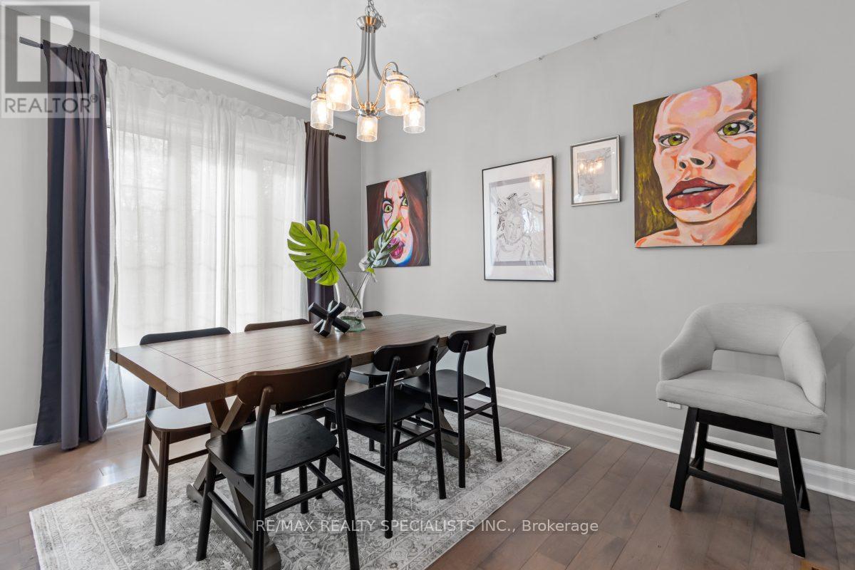 1076 7TH AVENUE - 17