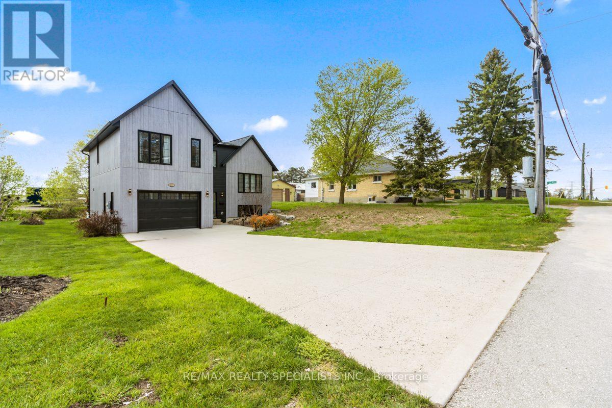 1076 7TH AVENUE - 47