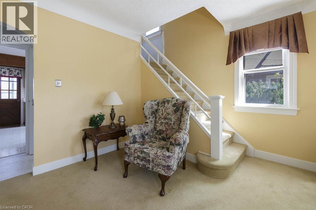 248 WALLACE Avenue S - 12