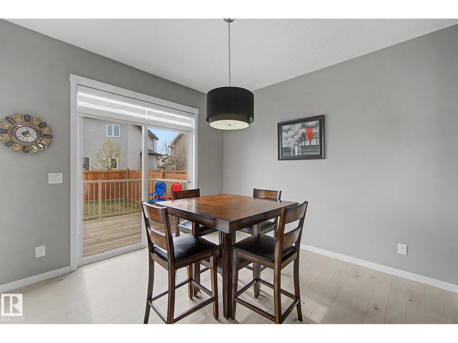 2233 56 ST SW - 11