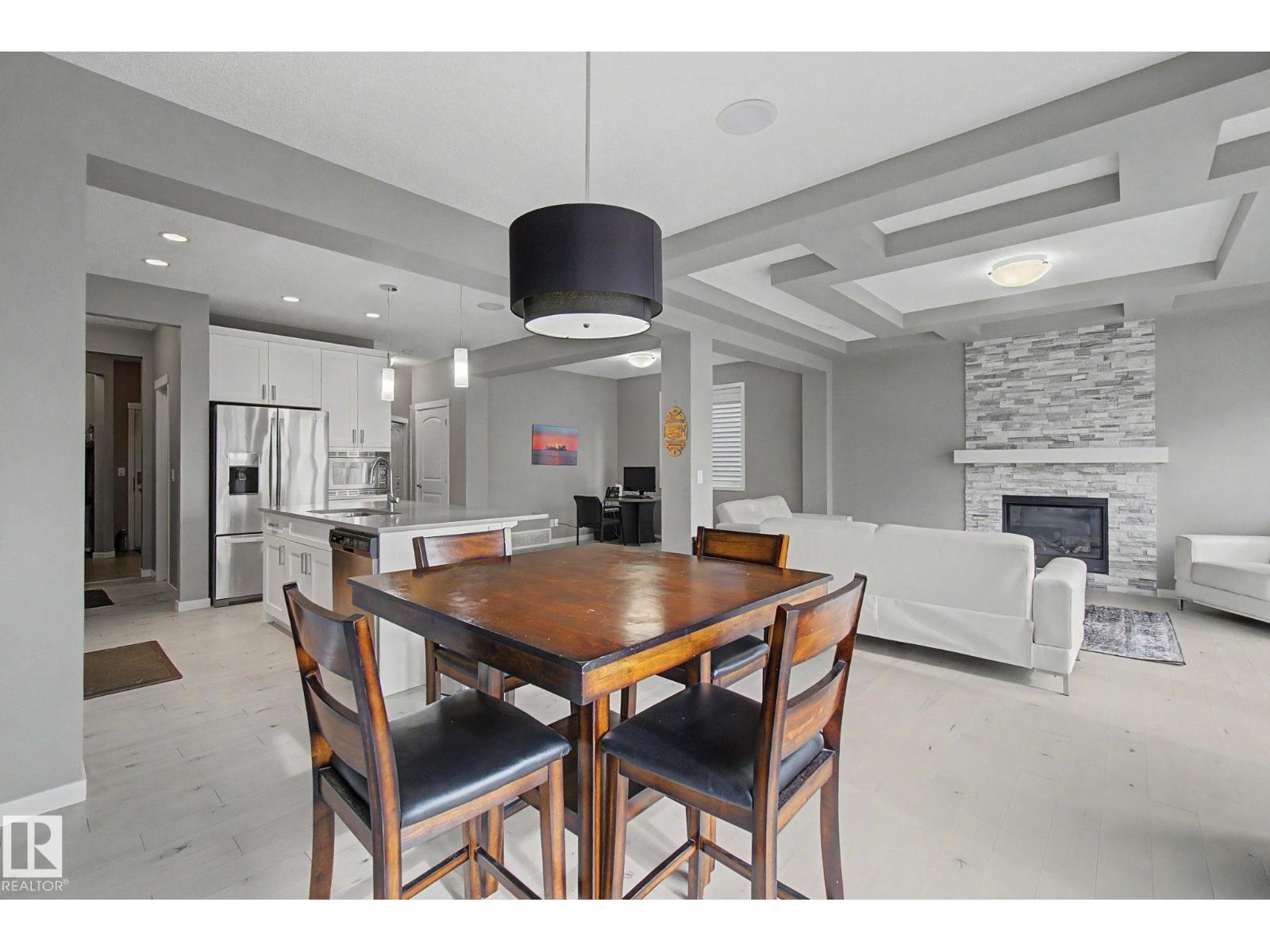 2233 56 ST SW - 12