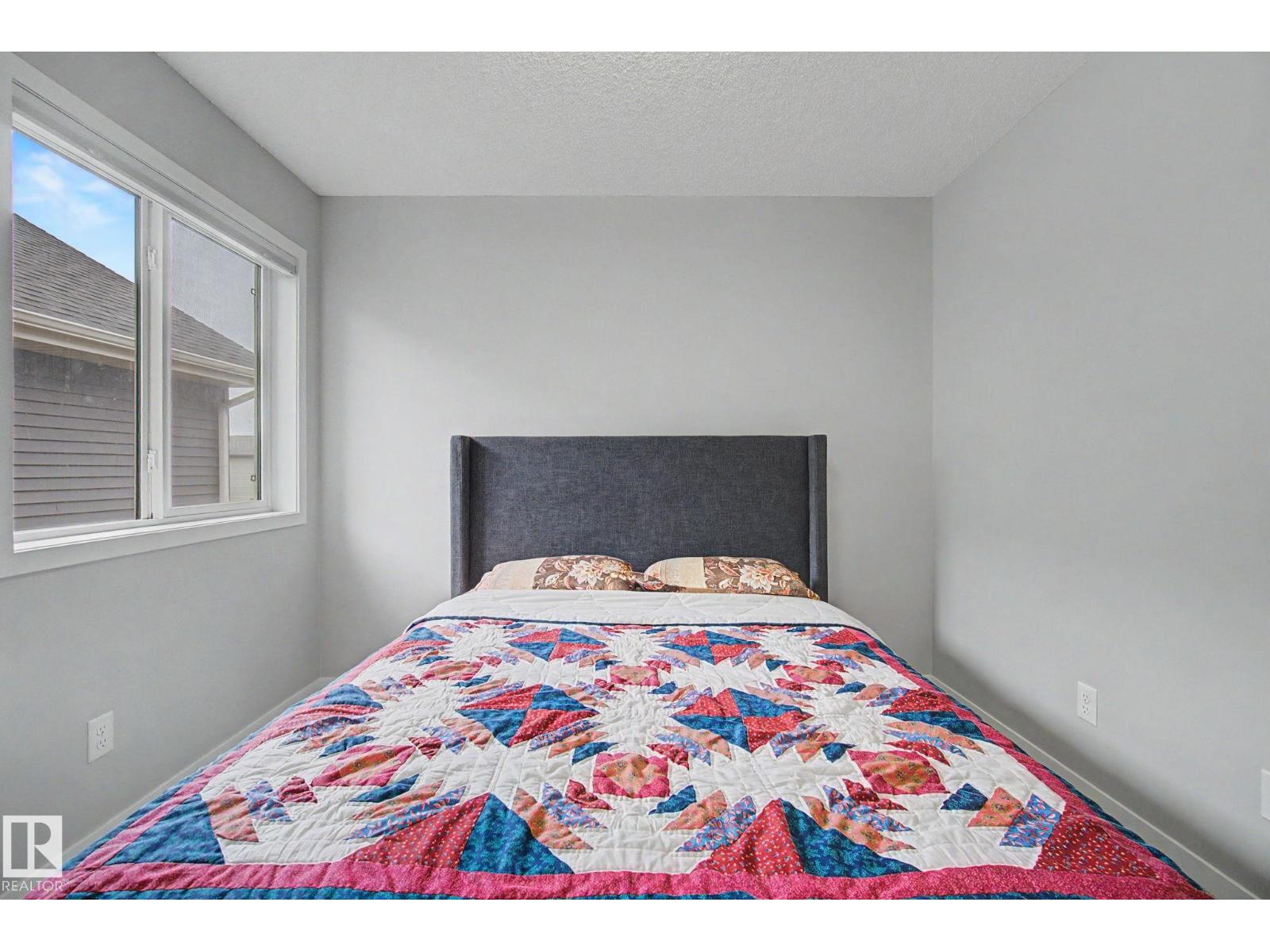 2233 56 ST SW - 31