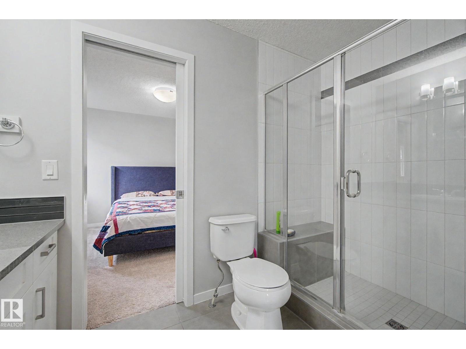 2233 56 ST SW - 35