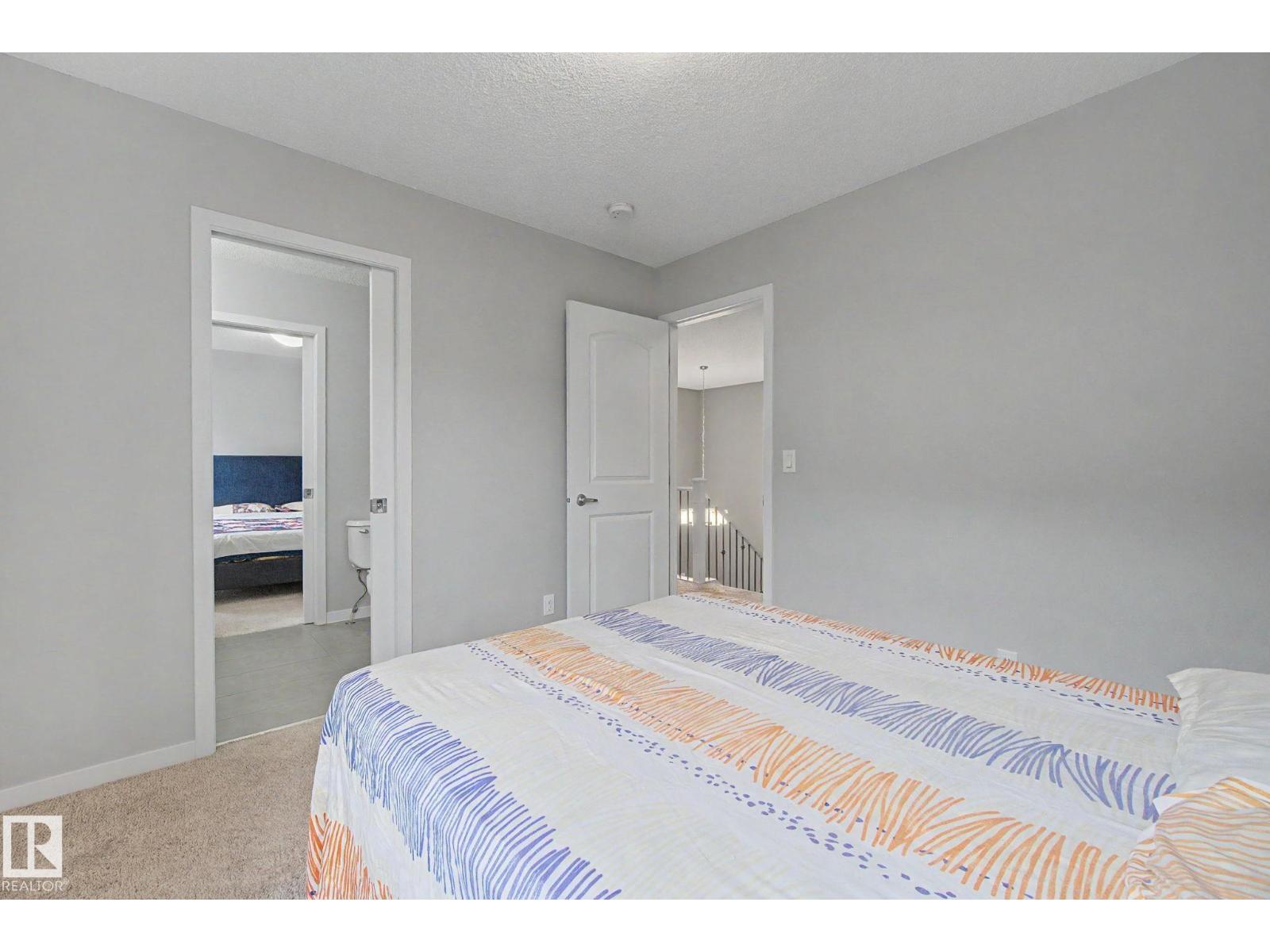 2233 56 ST SW - 38