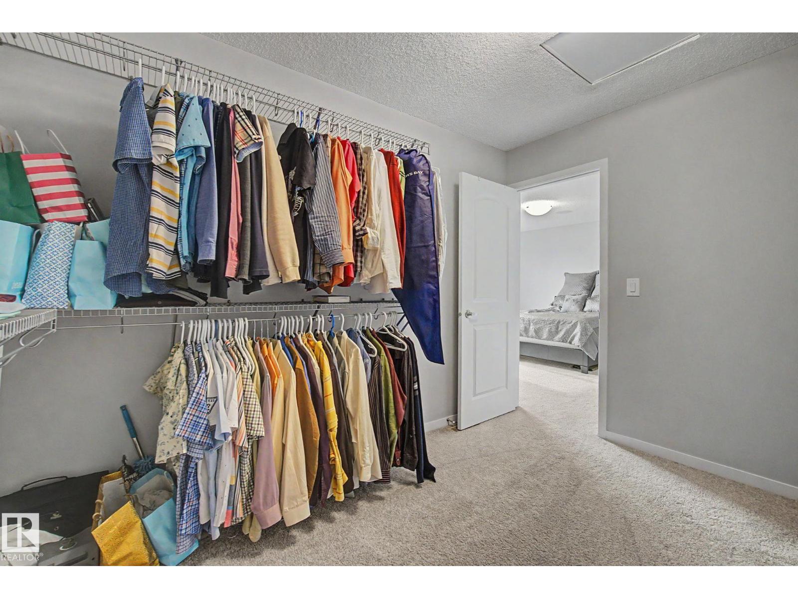 2233 56 ST SW - 44