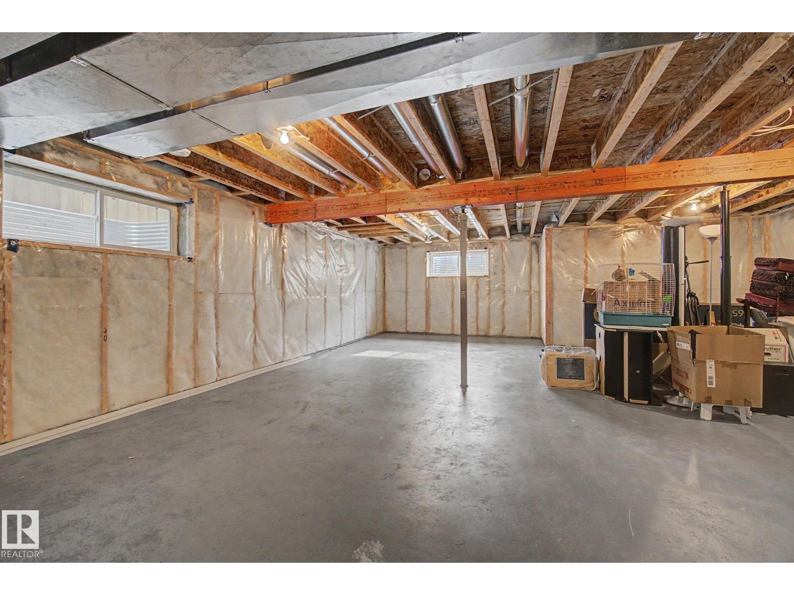 2233 56 ST SW - 50