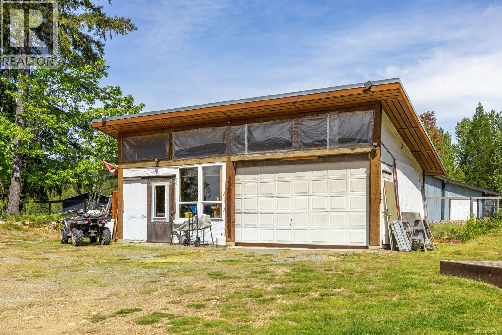 5950 Heger Cres - 6