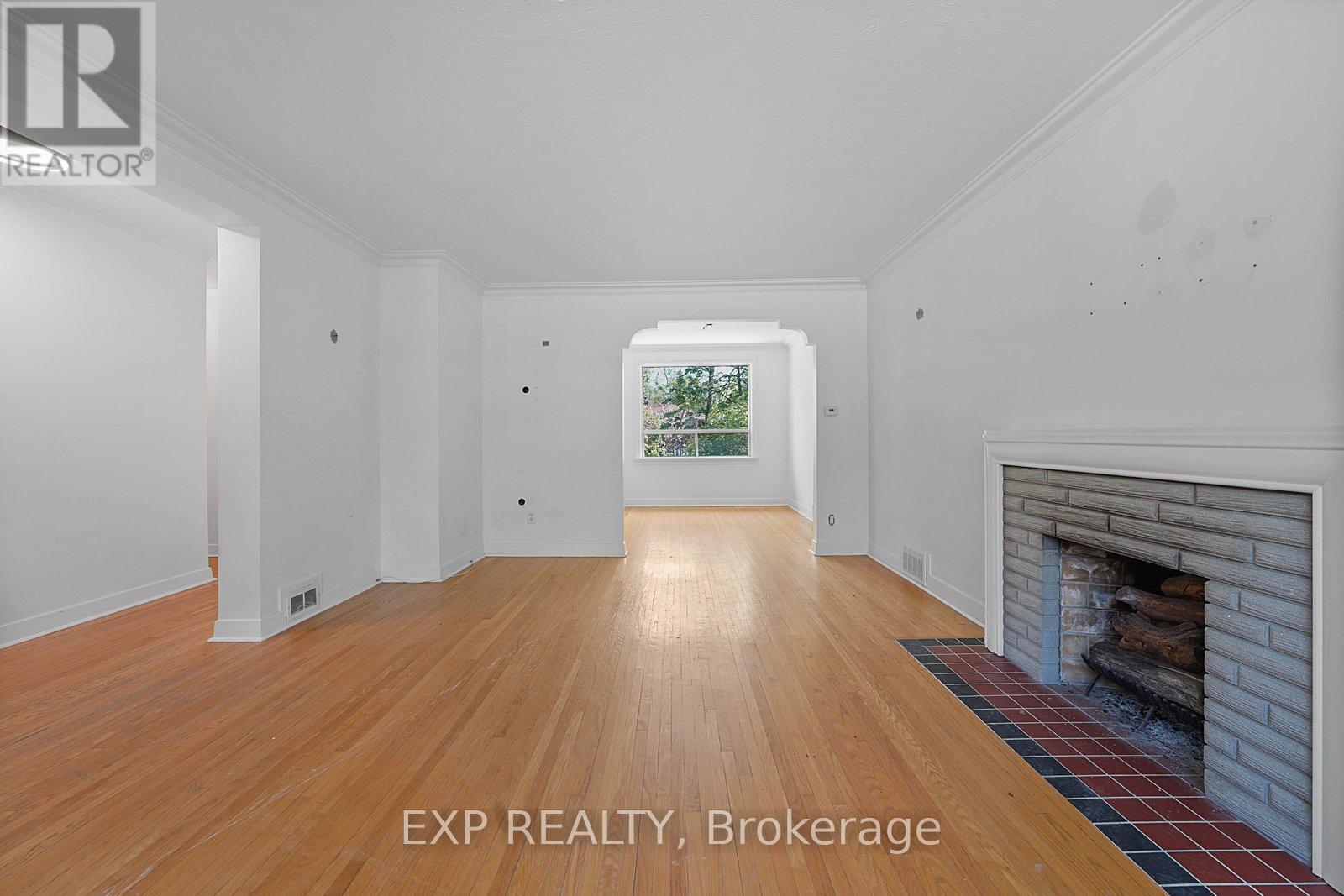 142 THOMPSON AVENUE - 11