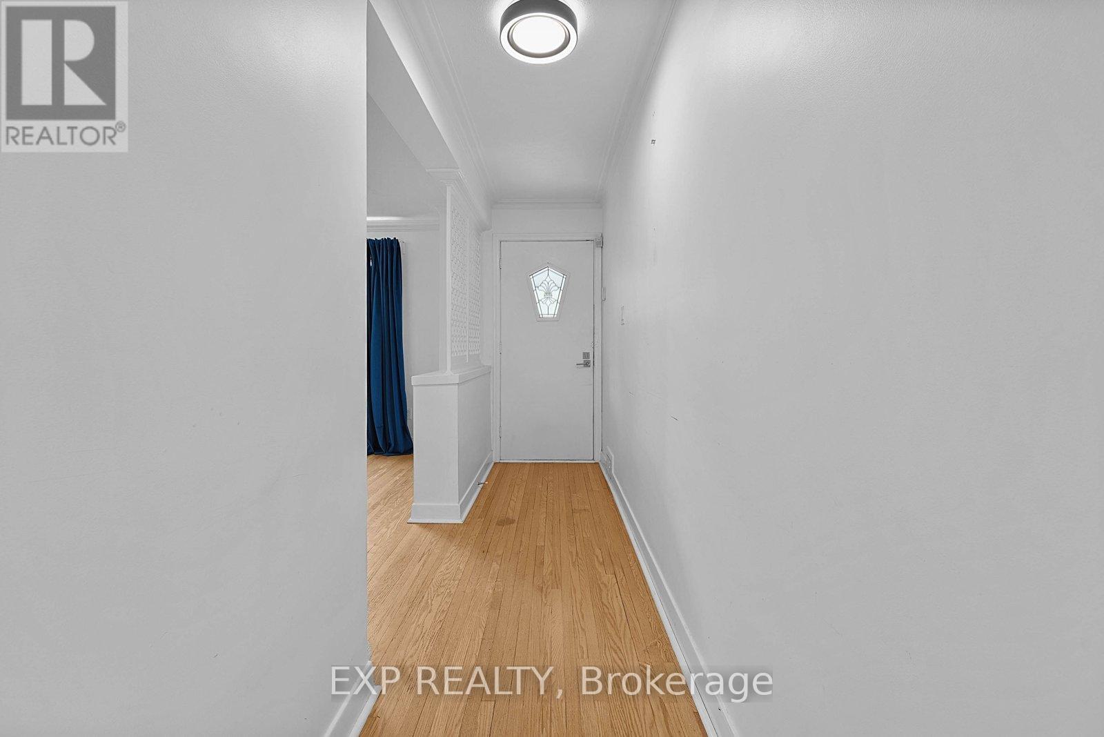 142 THOMPSON AVENUE - 8