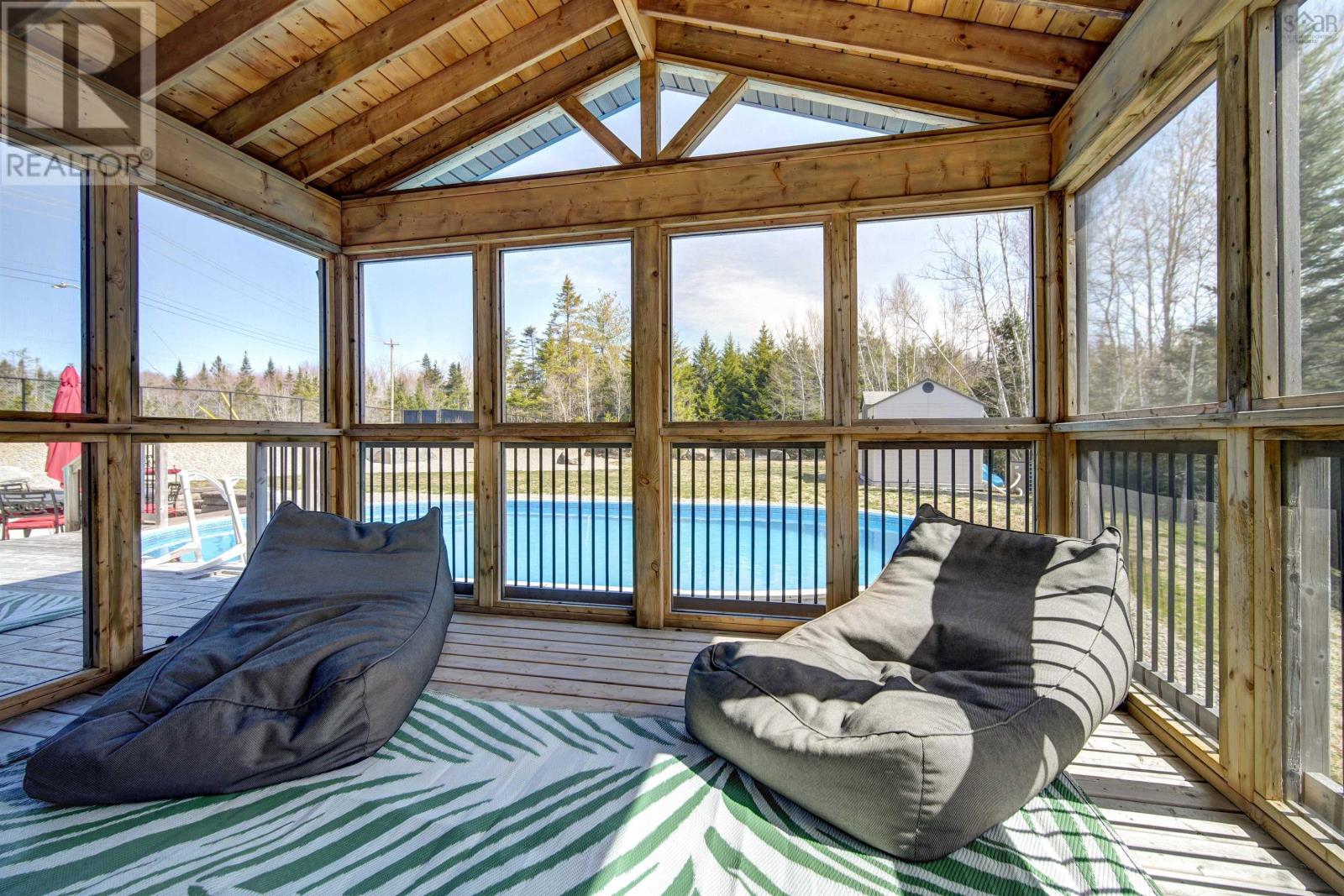 1465 McCabe Lake Drive, Indigo Shores - 46