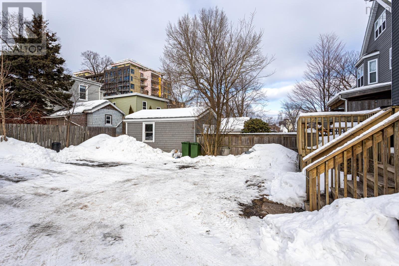 6045/6047 Williams Street - 7