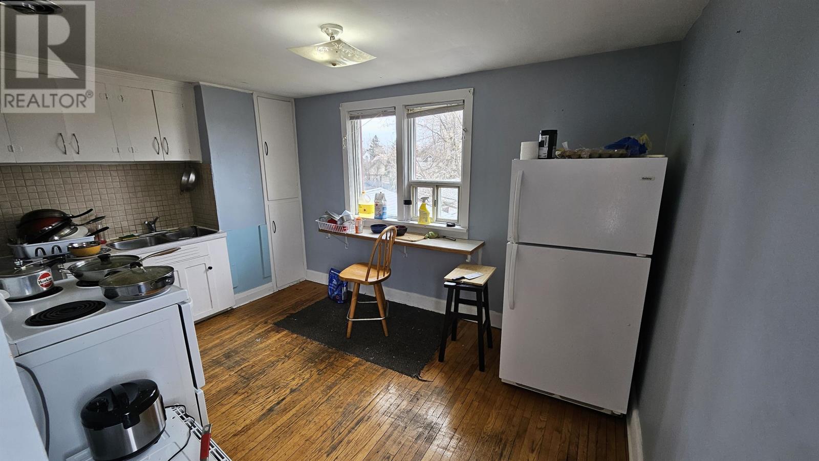 345 Ray BLVD - Image 15