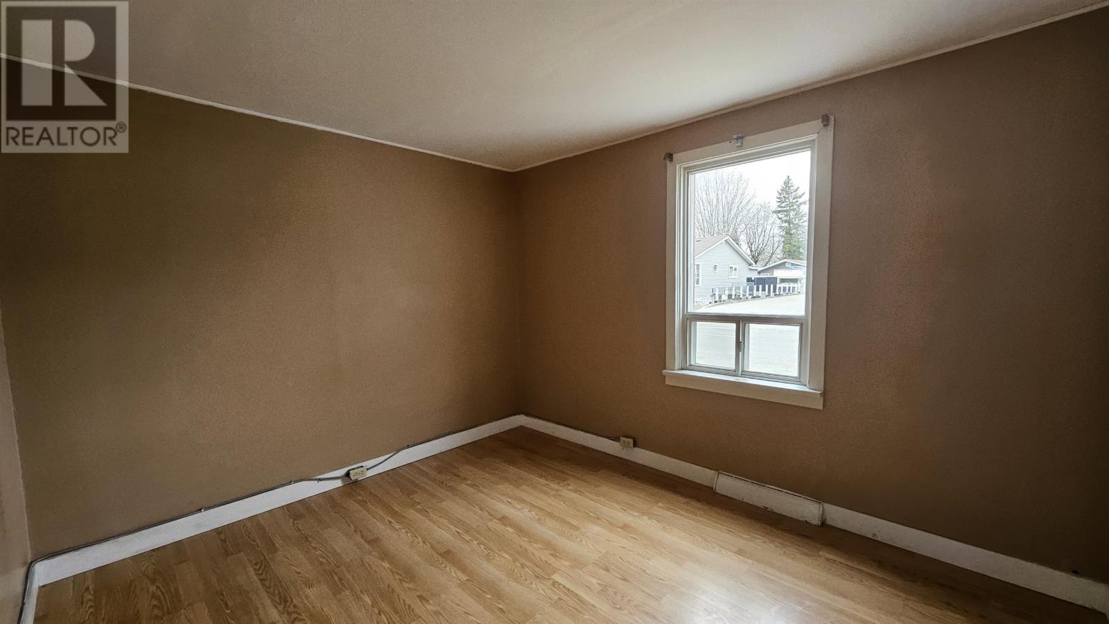 345 Ray BLVD - 11