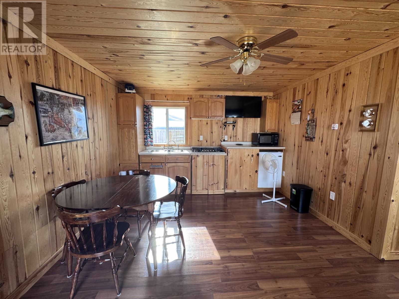 173 Highway 600 - Image 22