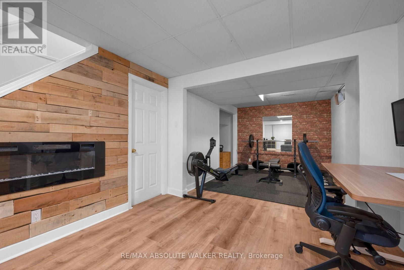 726 THICKET WAY - 32