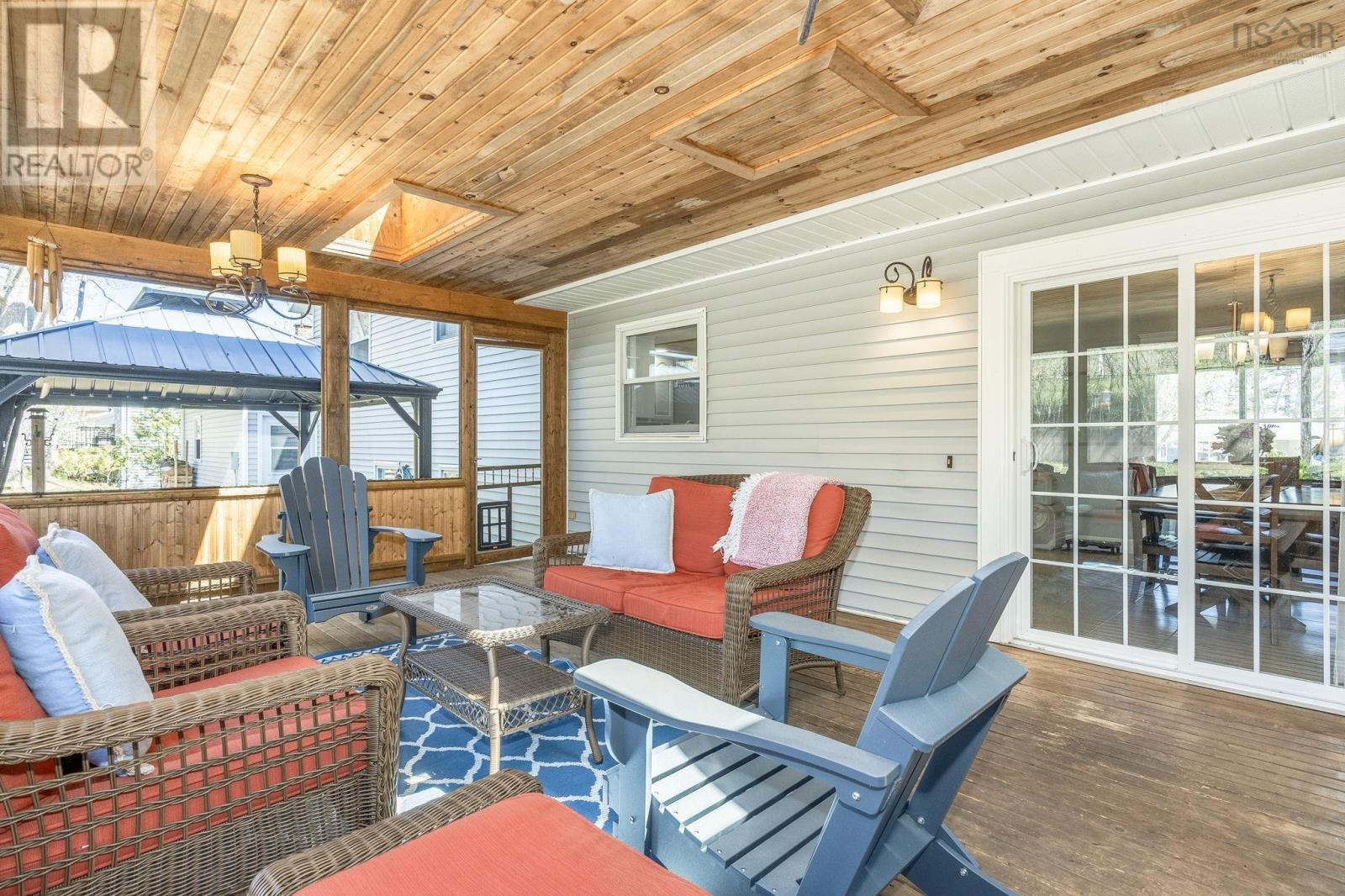 909 Julie Drive - 40