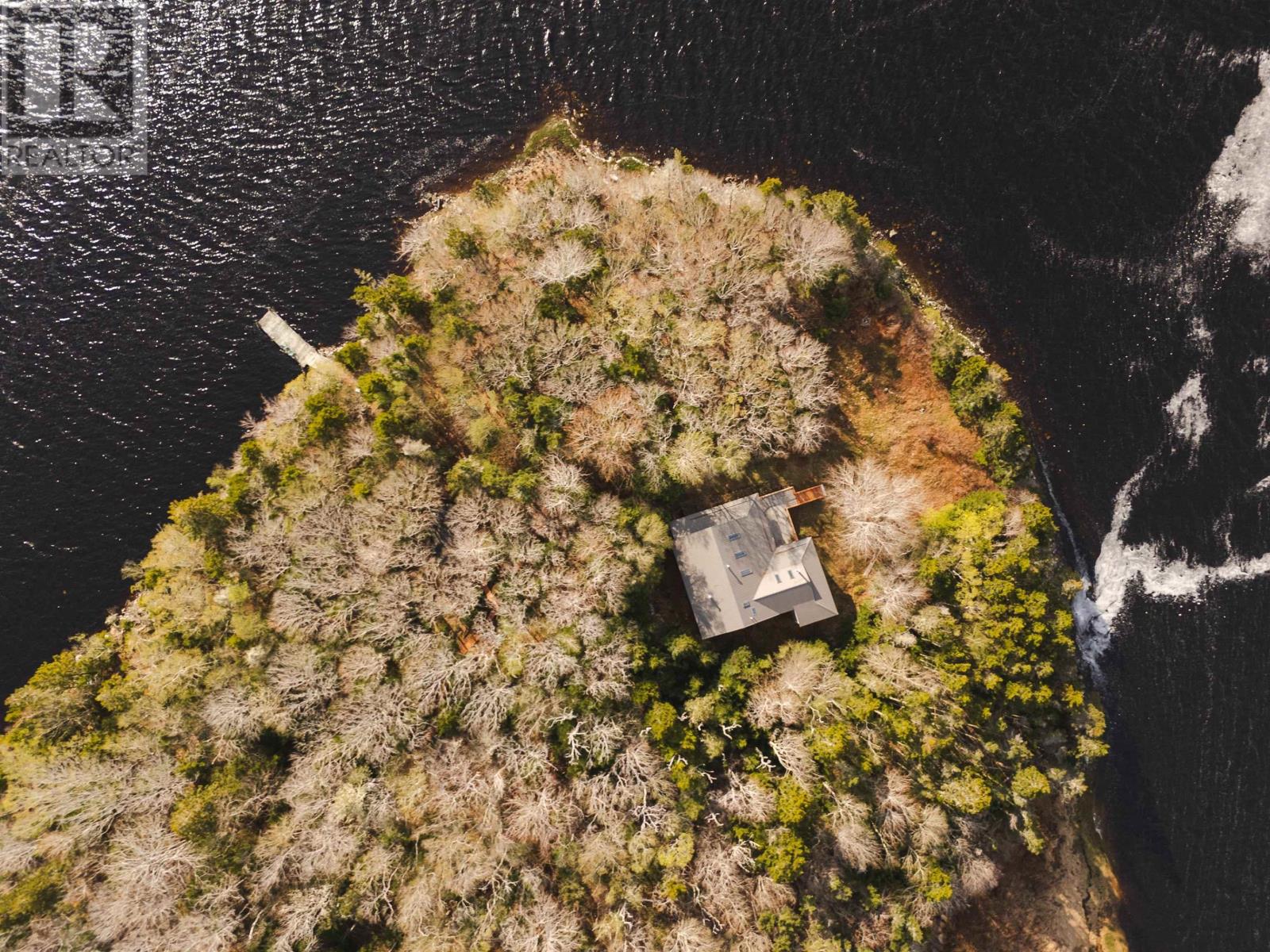 Property 28 of 50 of Maple Island