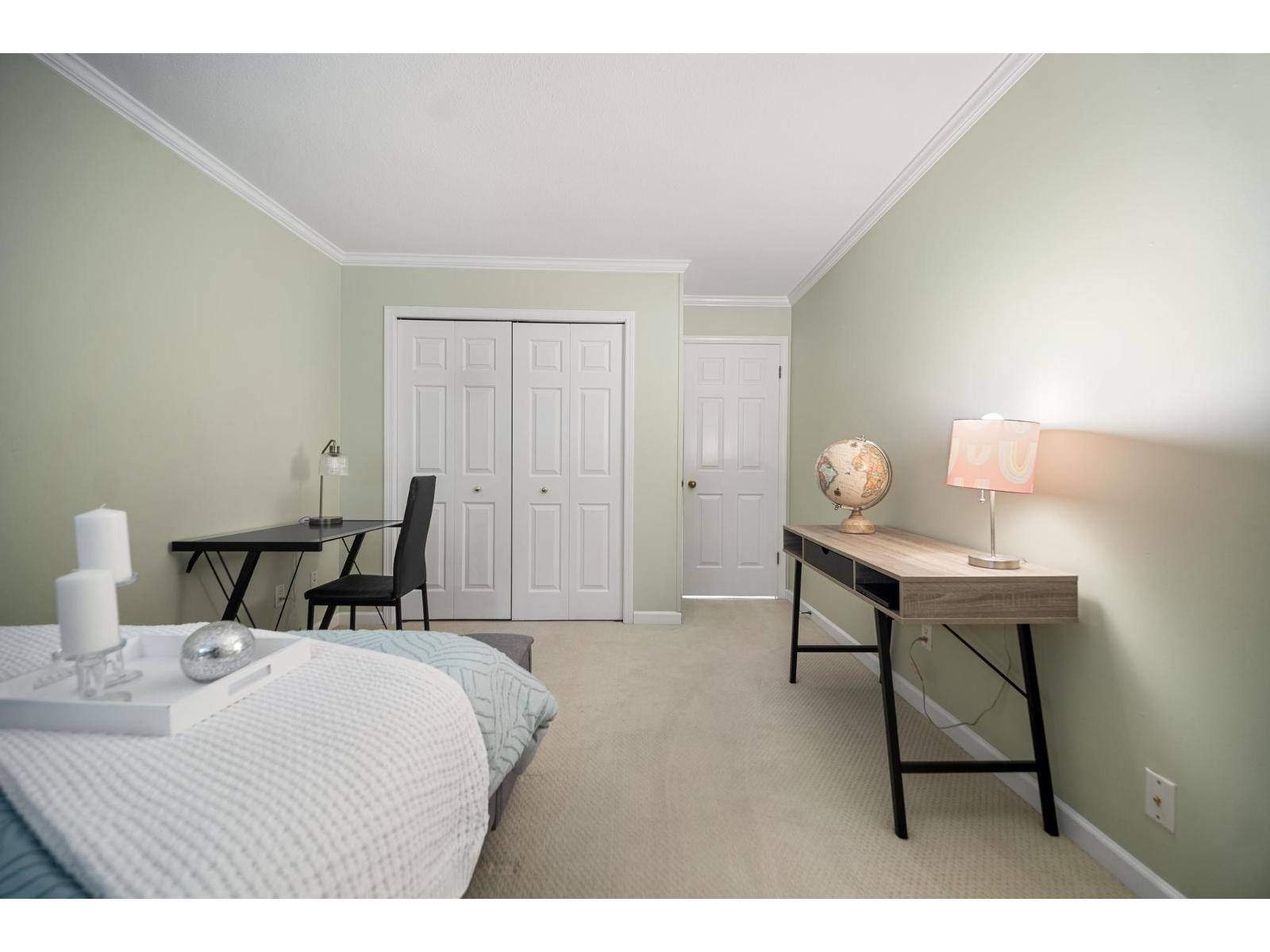 106 15270 17 AVENUE, Surrey